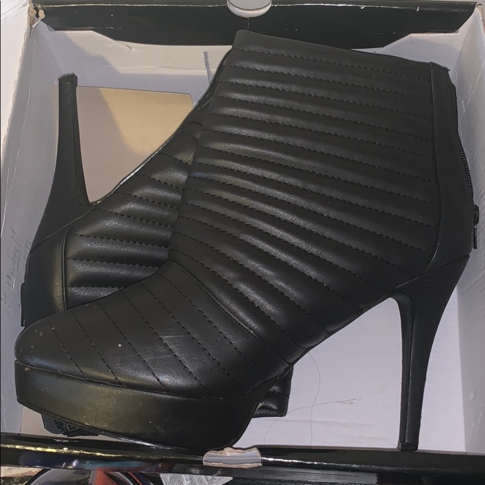 Black Booties !